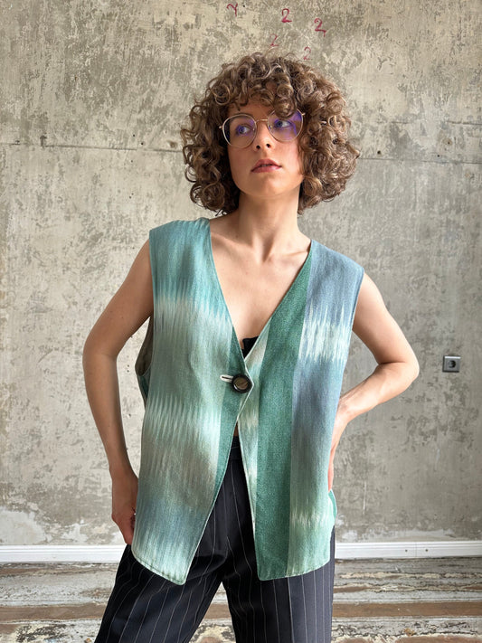 Vintage 90s vest in green, loose linen knitted vest