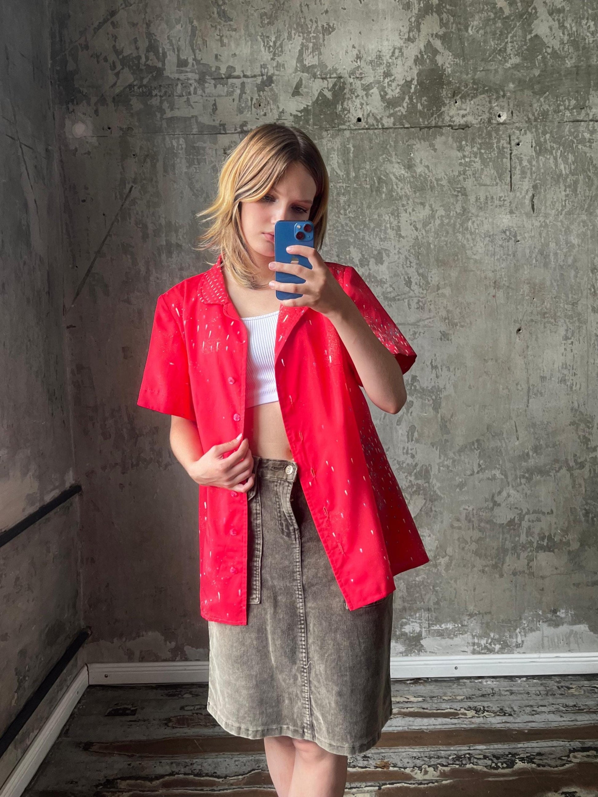 Vintage abstract pattern blouse in red