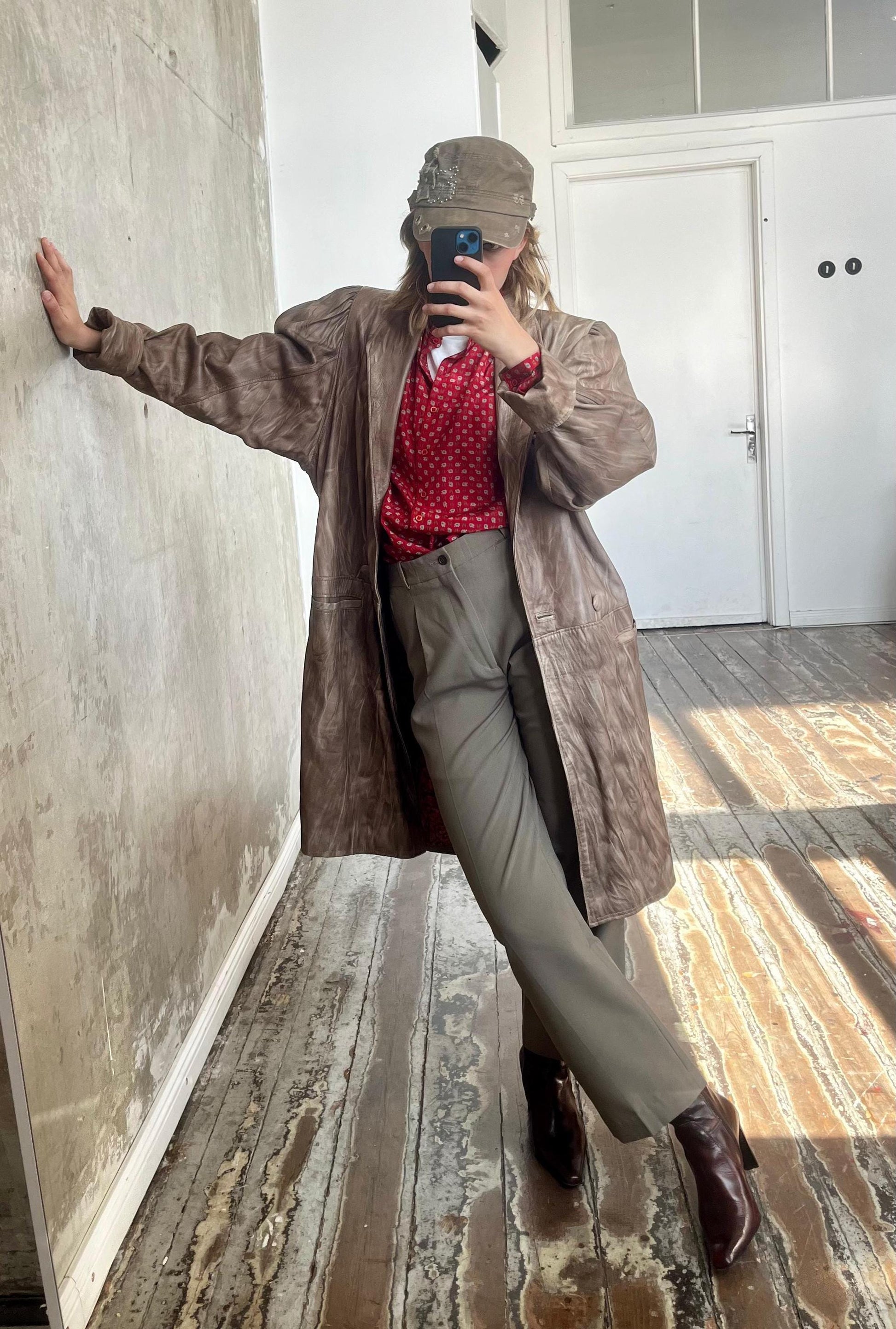 Vintage leather padded shoulder coat in washed out brown