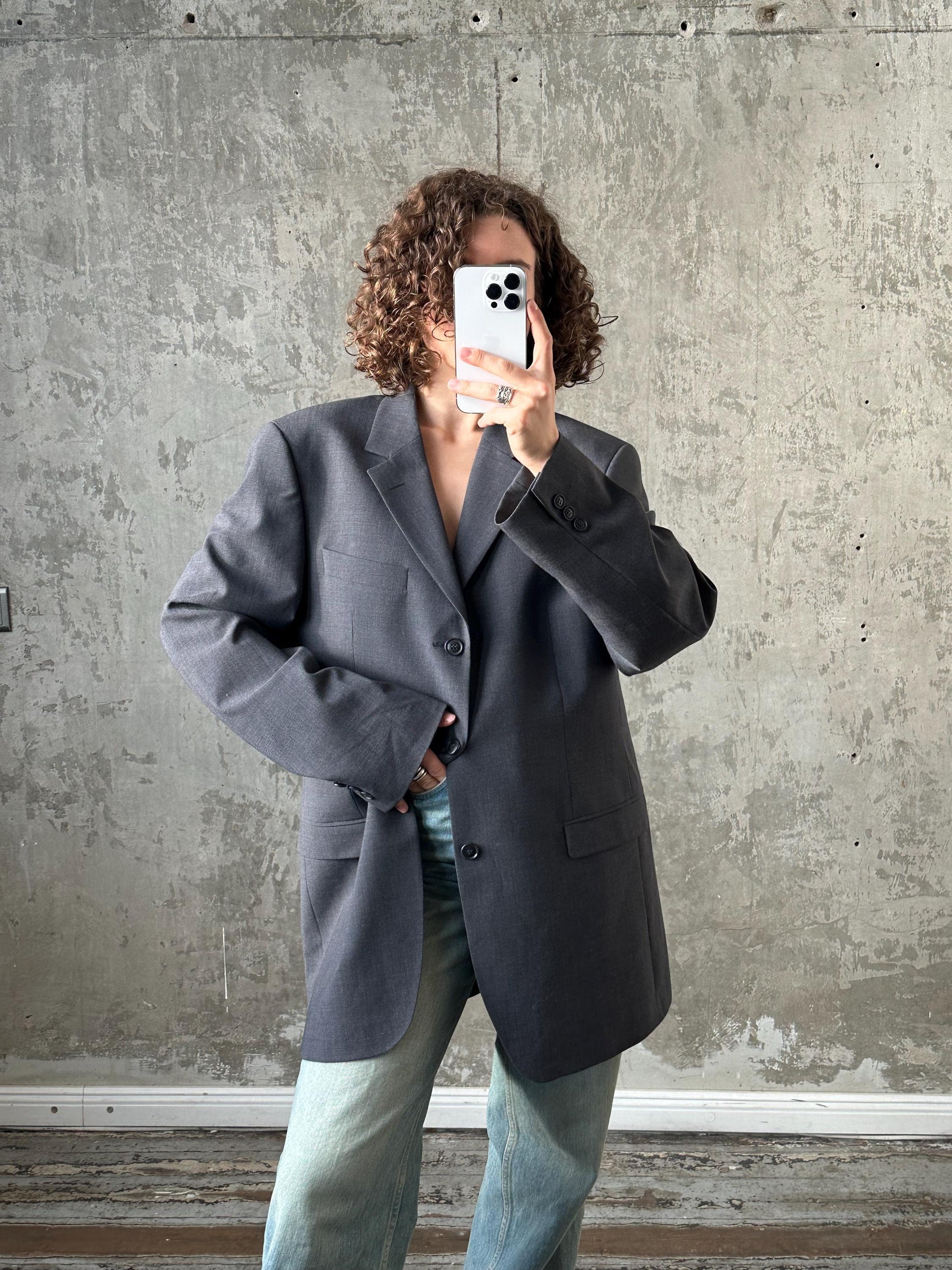 Vintage 90s oversized blazer in grey