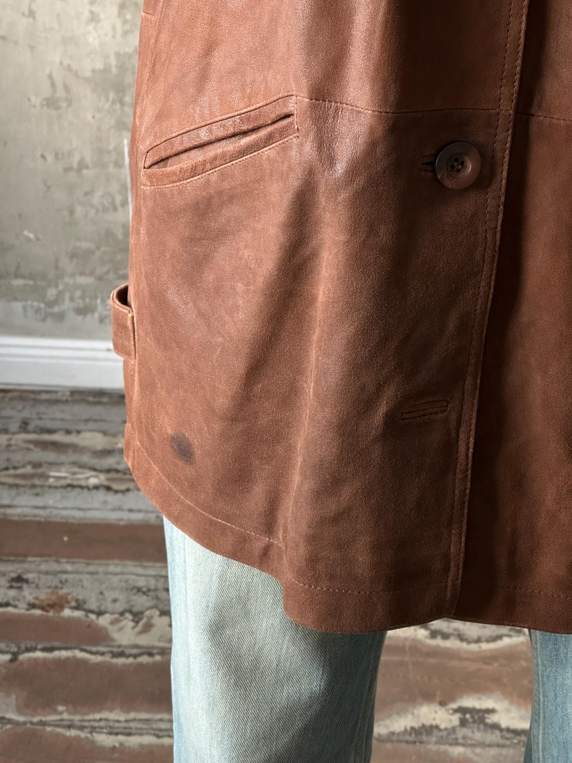 Vintage 90s button-down leather jacket in brown