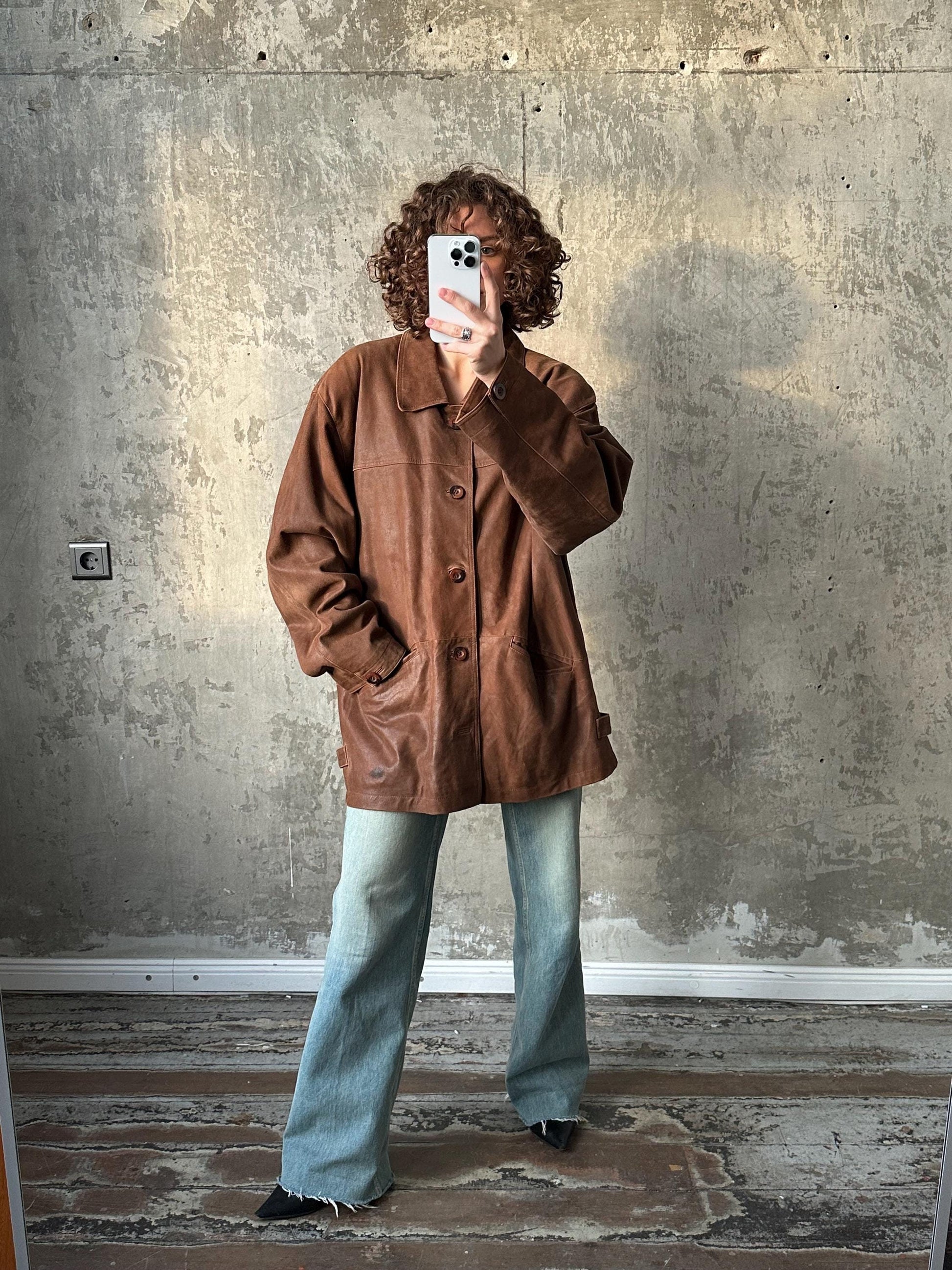 Vintage 90s button-down leather jacket in brown