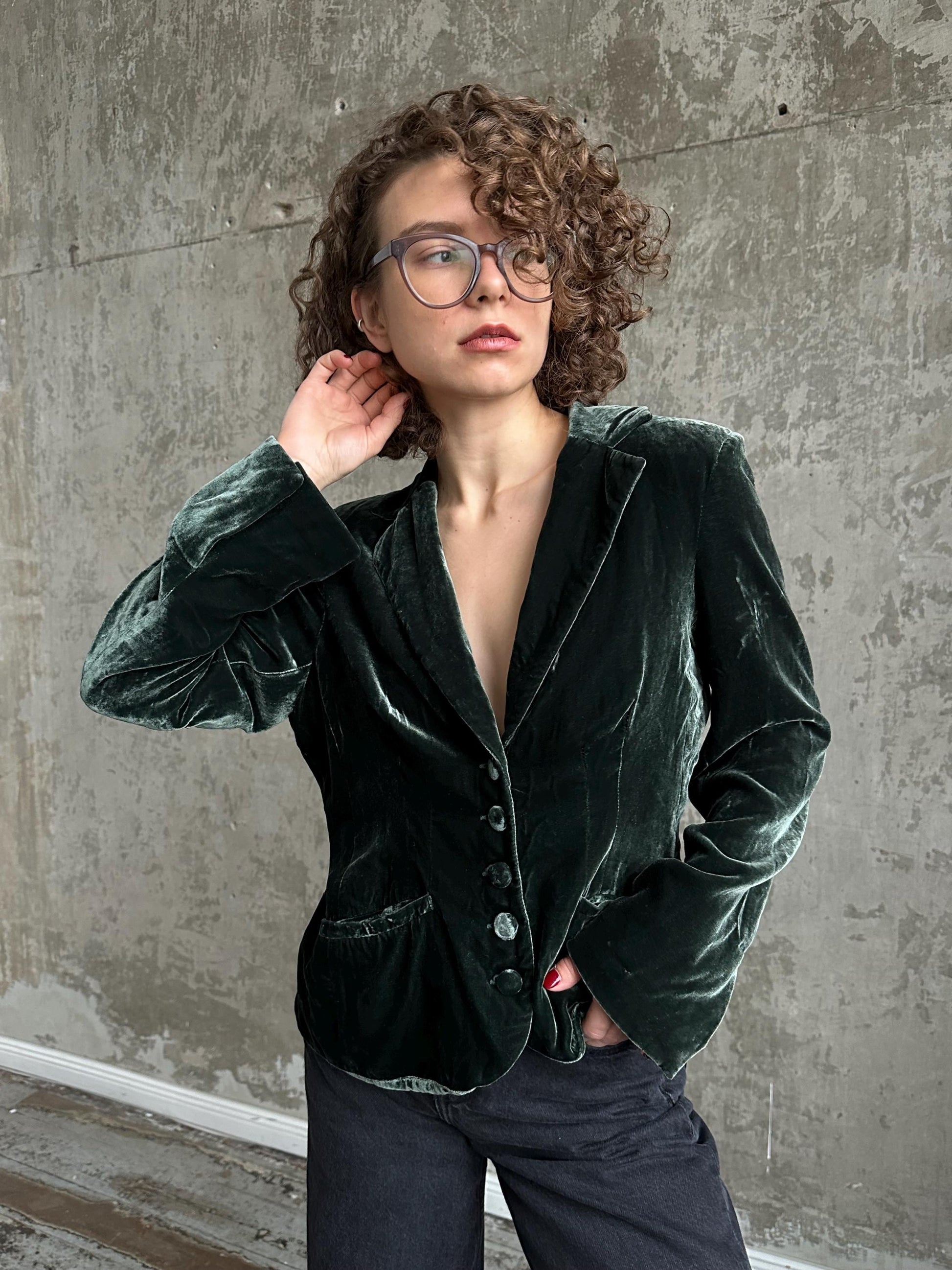 Vintage velvet blazer in green