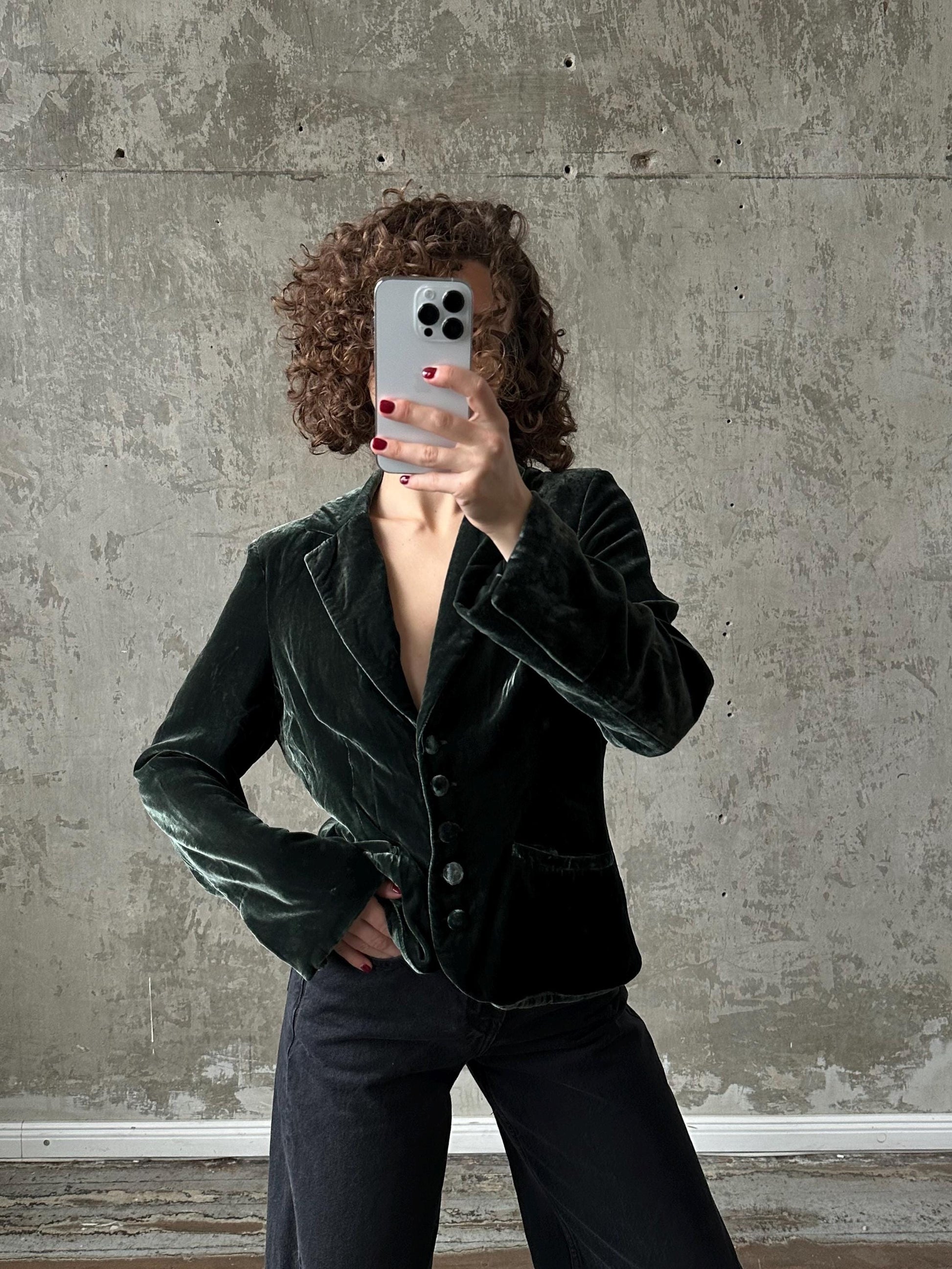 Vintage velvet blazer in green