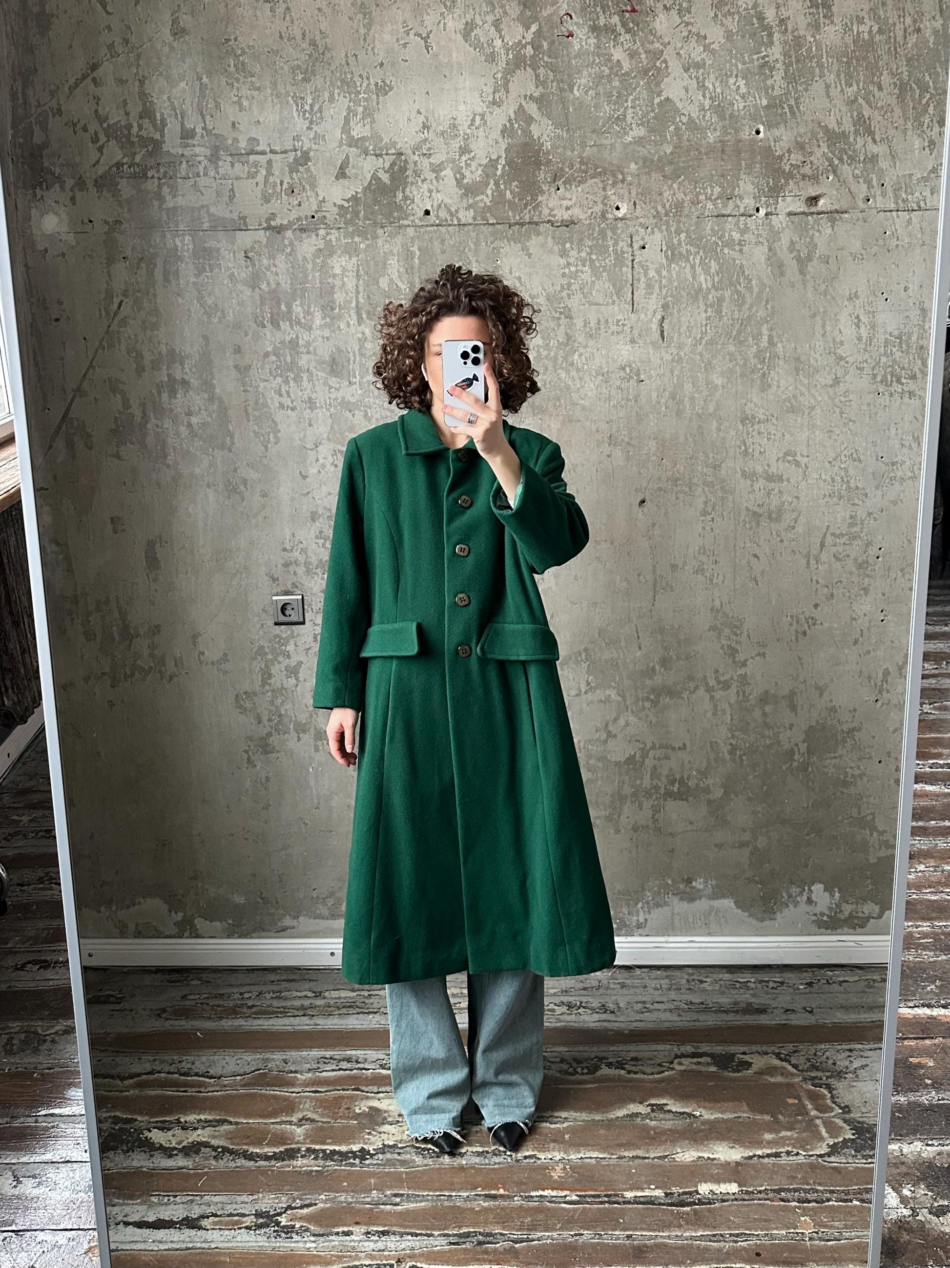 Vintage 90s wool blend coat in green