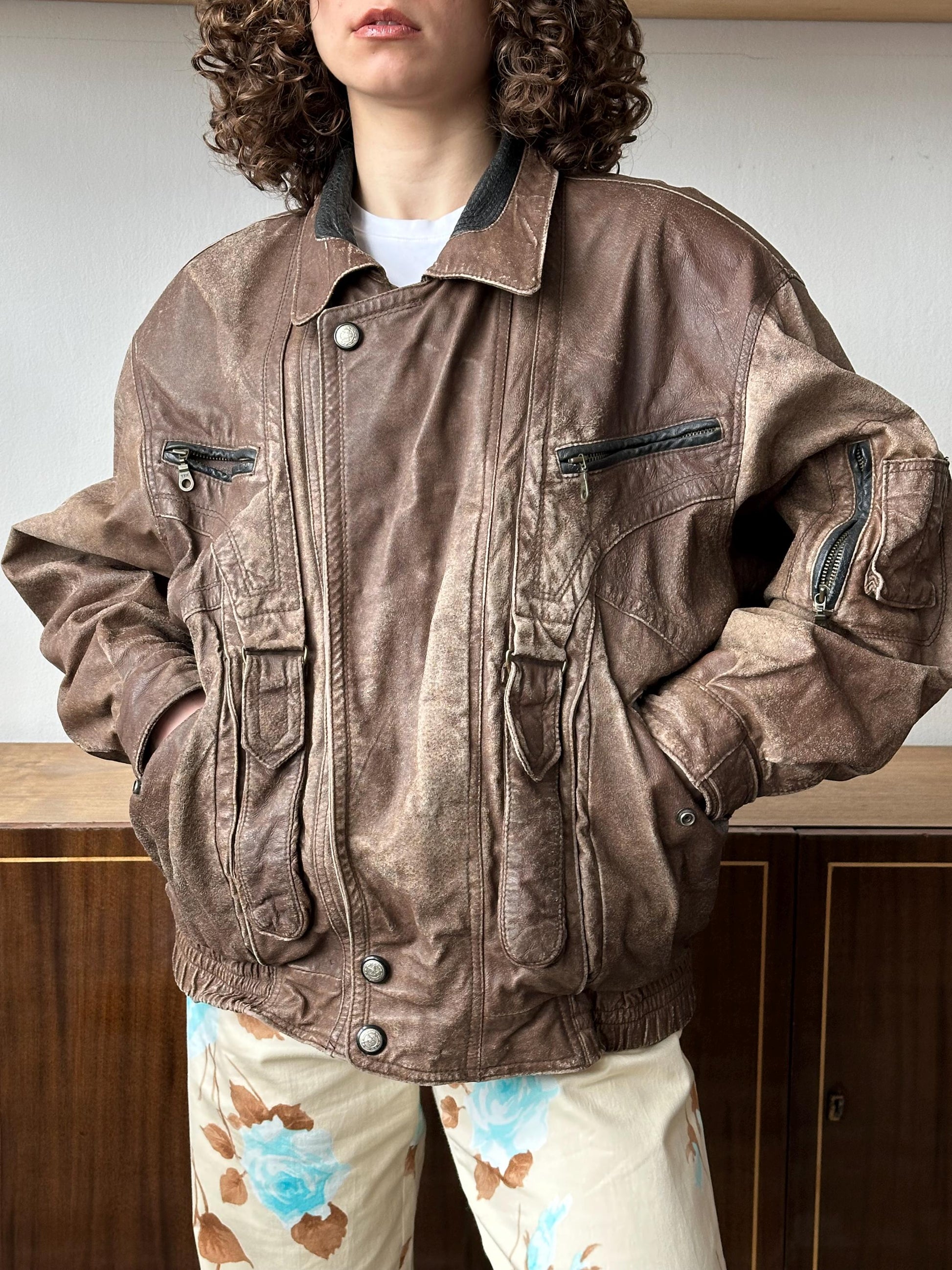 Vintage 90s boxy distressed leather jacket in brown