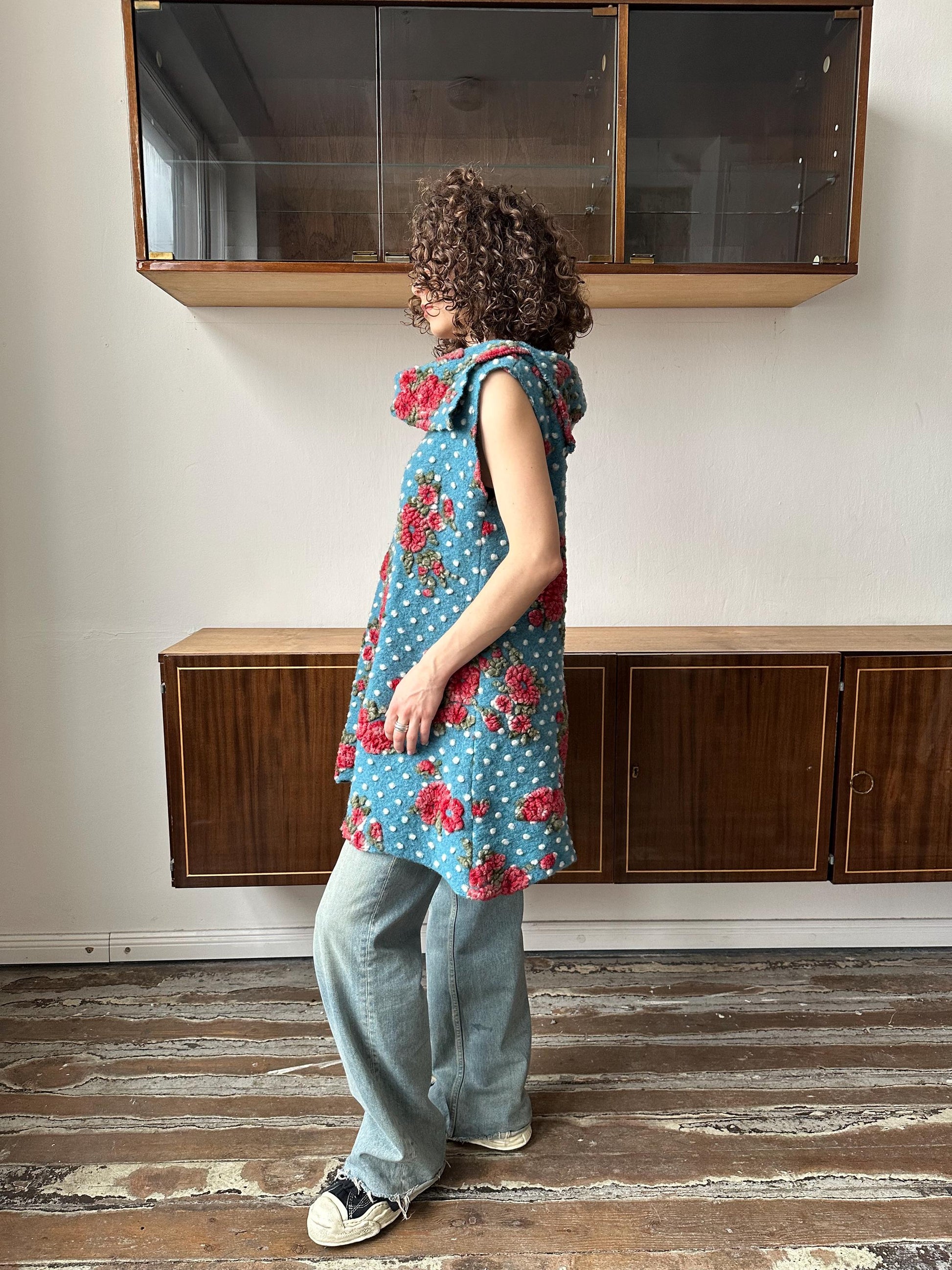 Vintage wool felted dress in blue with red flowers