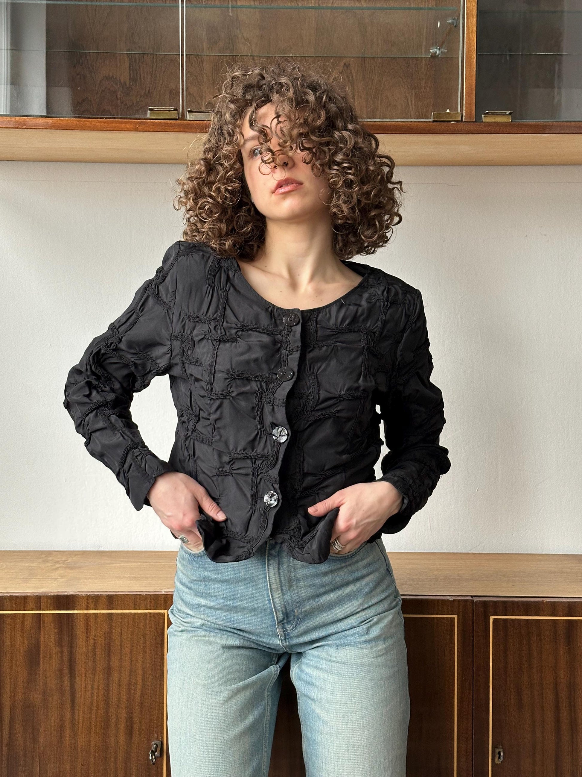 Vintage 80s ruffled women blouse in black